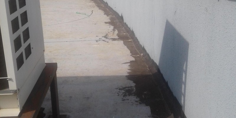 Impermeabilização e isolamento térmico de laje.