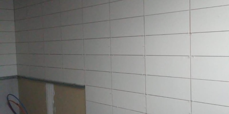 Pedreiro e Pintor.