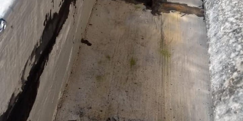 Impermeabilização de Calhas galvanizada e concreto. 