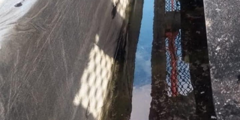Impermeabilização de Calhas galvanizadas e concreto. 