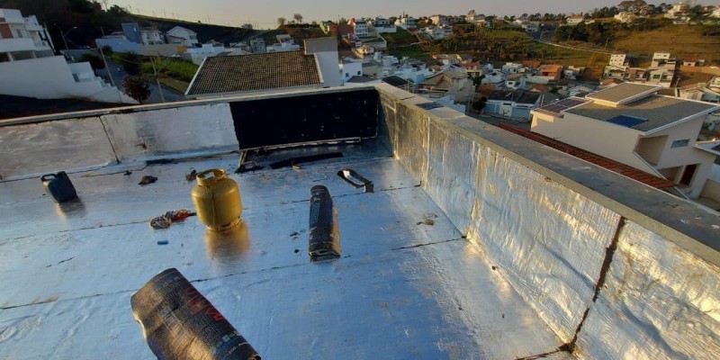 impermeabilização de Calhas, Lajes, telhados e Coberturas.