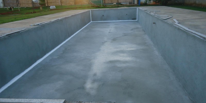 Impermeabilização de Piscina com argamassa polimérica, cristalização