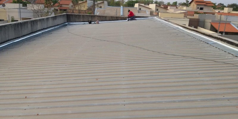Impermeabilização de Telhados e Coberturas, Industriais, Comerciais e Residenciais.