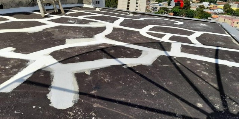 Impermeabilização de Lajes, Telhados e Coberturas com borracha liquida térmica e bidim.