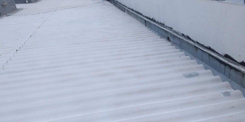 Impermeabilização e Isolamento Térmico para Telhados e Coberturas.