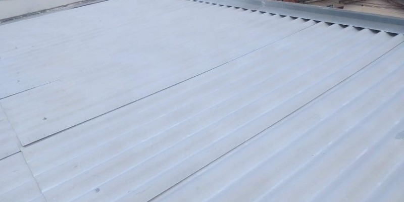 Impermeabilização e Isolamento Térmico para telhados e Coberturas.
