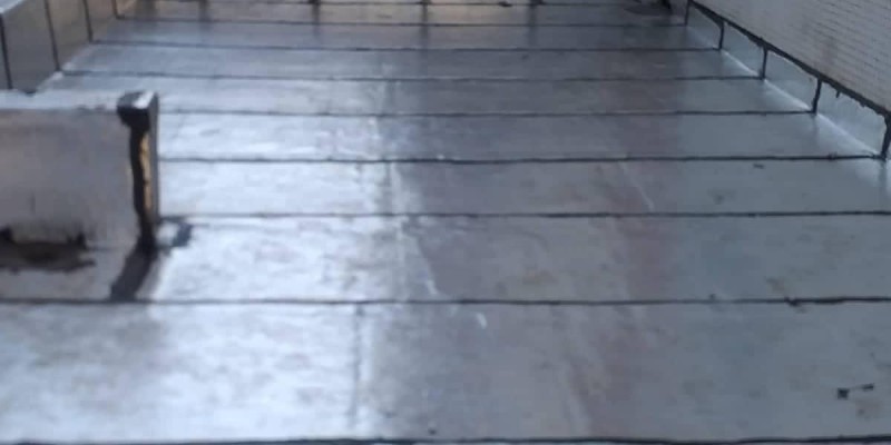 Impermeabilização e isolamento térmico, para telhados e coberturas.