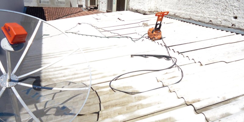 Impermeabilização e isolamento térmico, para telhados e coberturas.