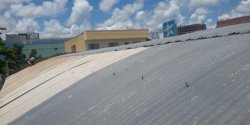 Impermeabilização e isolamento térmico, para telhados e coberturas.