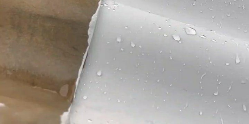 Impermeabilização e isolamento térmico, para telhados e coberturas.