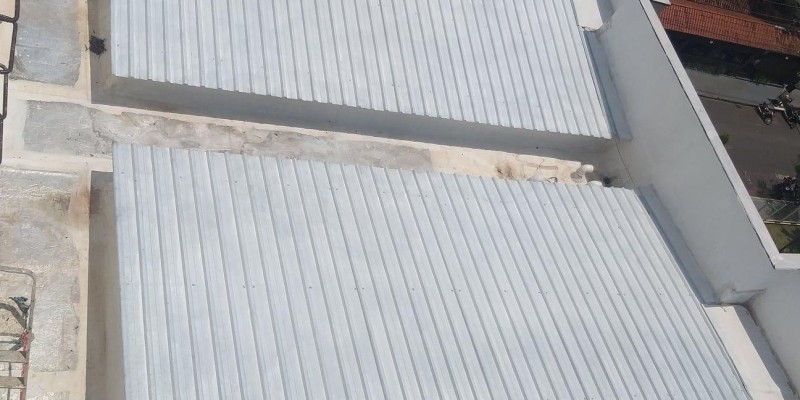 Impermeabilização e isolamento térmico, para telhados e coberturas.