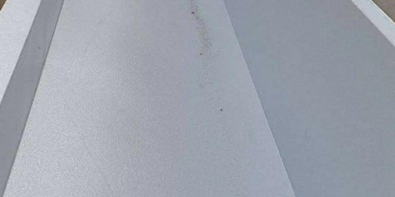 Impermeabilização de calhas e telhados.