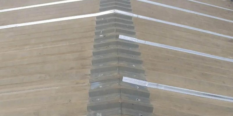 Impermeabilização e isolamento térmico, para telhados e coberturas.
