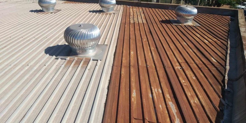 Impermeabilização e isolamento térmico, para telhados e coberturas expostas com tinta térmica emborrachada.