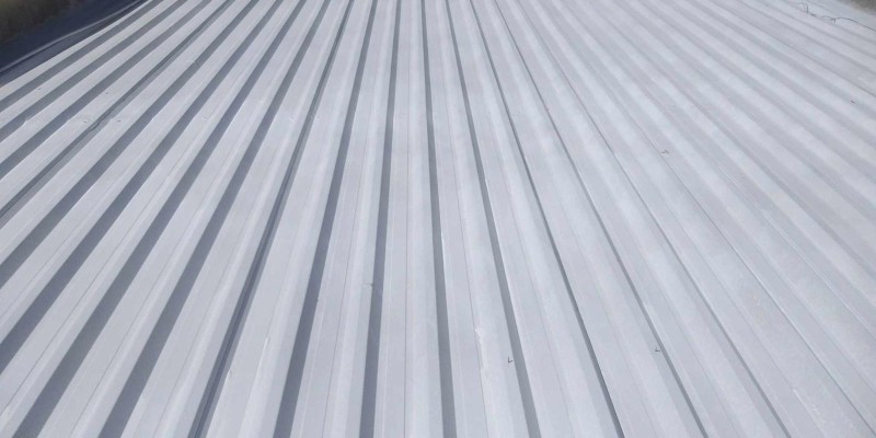 Impermeabilização térmica. Impede passagem de água e calor indesejados.