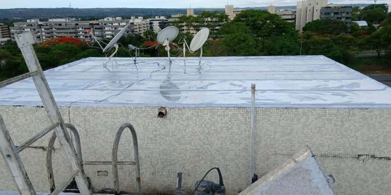Impermeabilização de lajes e coberturas expostas.