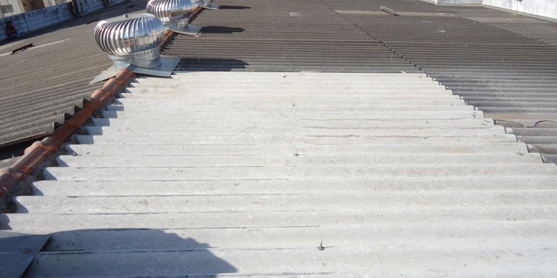 Impermeabilização e isolamento térmico, para telhados e coberturas.