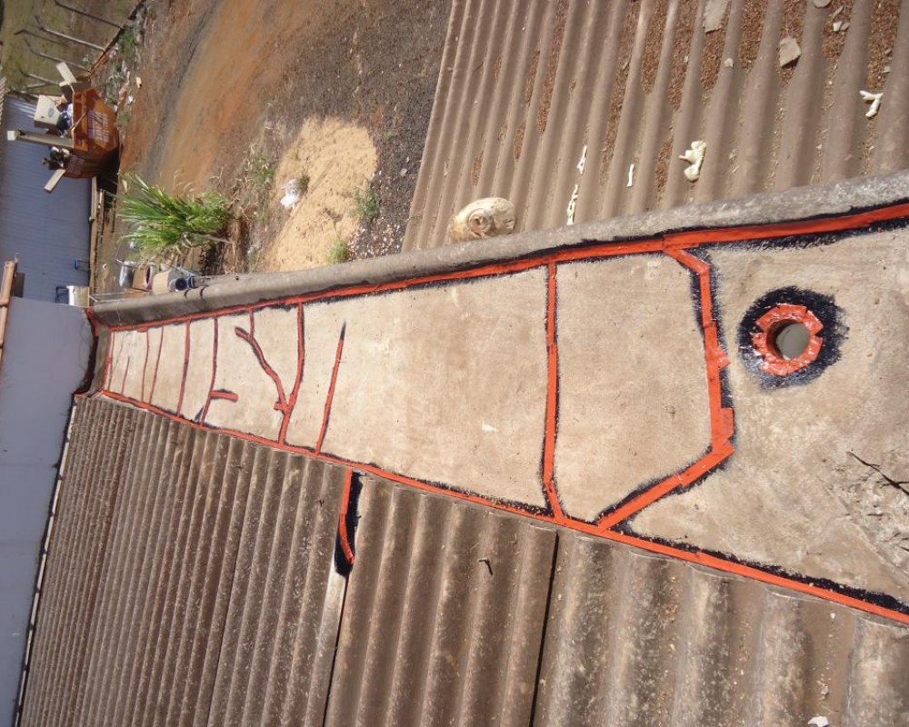 Imagem 3 da galeria Impermeabilização de Calha, toda calha de concreto é preciso impermeabilizar, elas trincam e dilatam, cuide para não oxidar a ferragem da mesma.