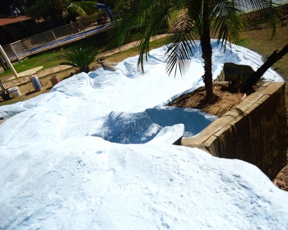 Imagem 35 da galeria Impermeabilização de cascata. essa cascata estava desativada, não parava água, tratamos com masterpur e vp50 o resultado foi satisfatório. 
