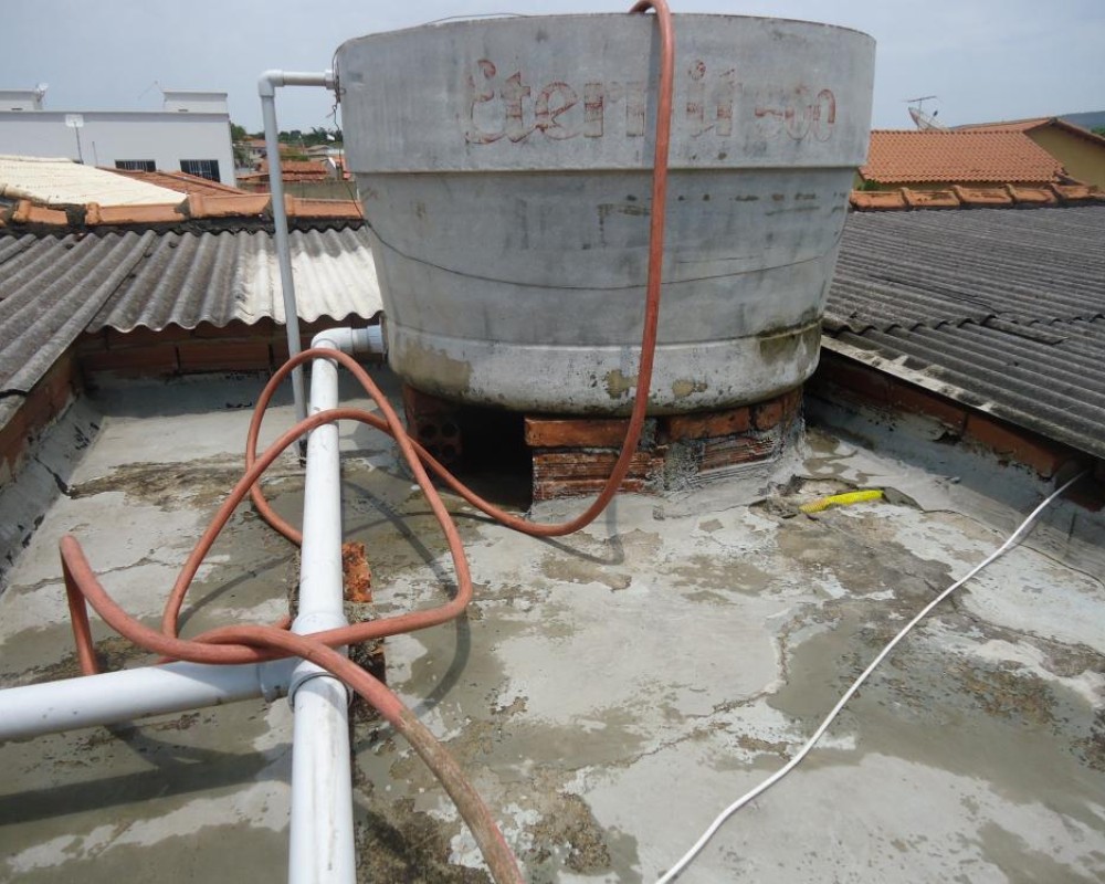 Imagem 53 da galeria Impermeabilização de Calhas. as calhas de concretos precisam de manutenção no minimo uma vez ao o ano.