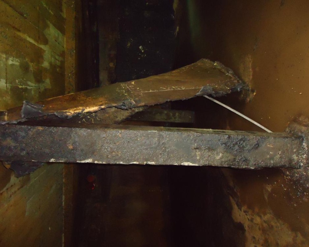 Imagem 51 da galeria impermeabilização de caixa d'água e reservatório. remoção de manta, limpeza, preparo para uma nova impermeabilização, bem difícil.