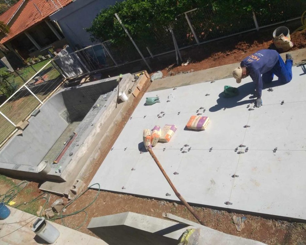 Imagem 8 da galeria Impermeabilização de piscina com argamassa polimérica e Bidim.