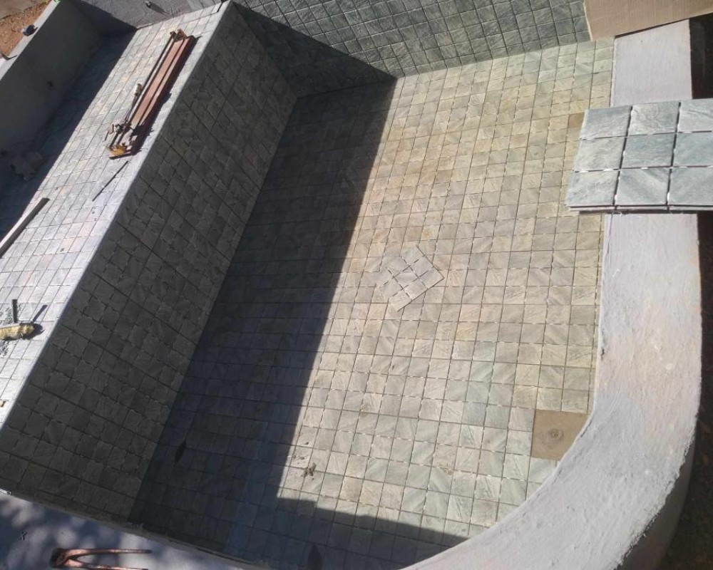 Imagem 7 da galeria Impermeabilização de piscina com argamassa polimérica e Bidim.