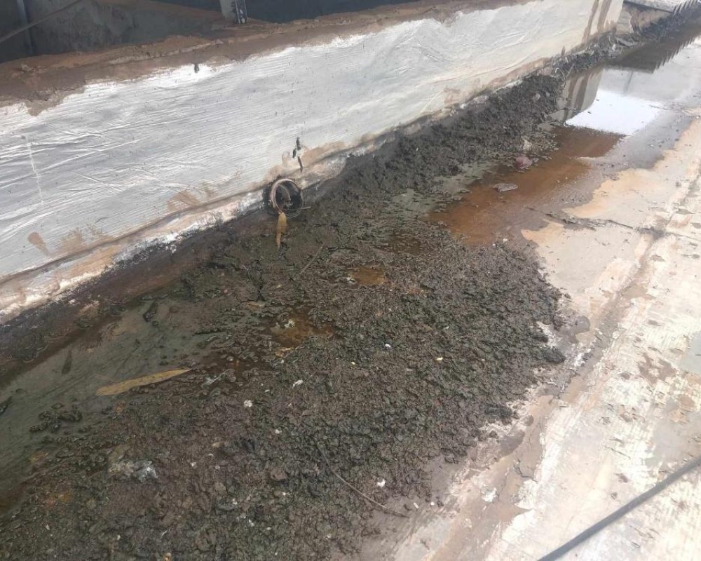 Imagem 120 da galeria Impermeabilização de calhas e telhados, elimina goteiras, calor  e vazamentos.