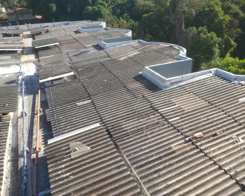 Imagem 96 da galeria Impermeabilização de calhas e telhados, elimina goteiras, calor  e vazamentos.