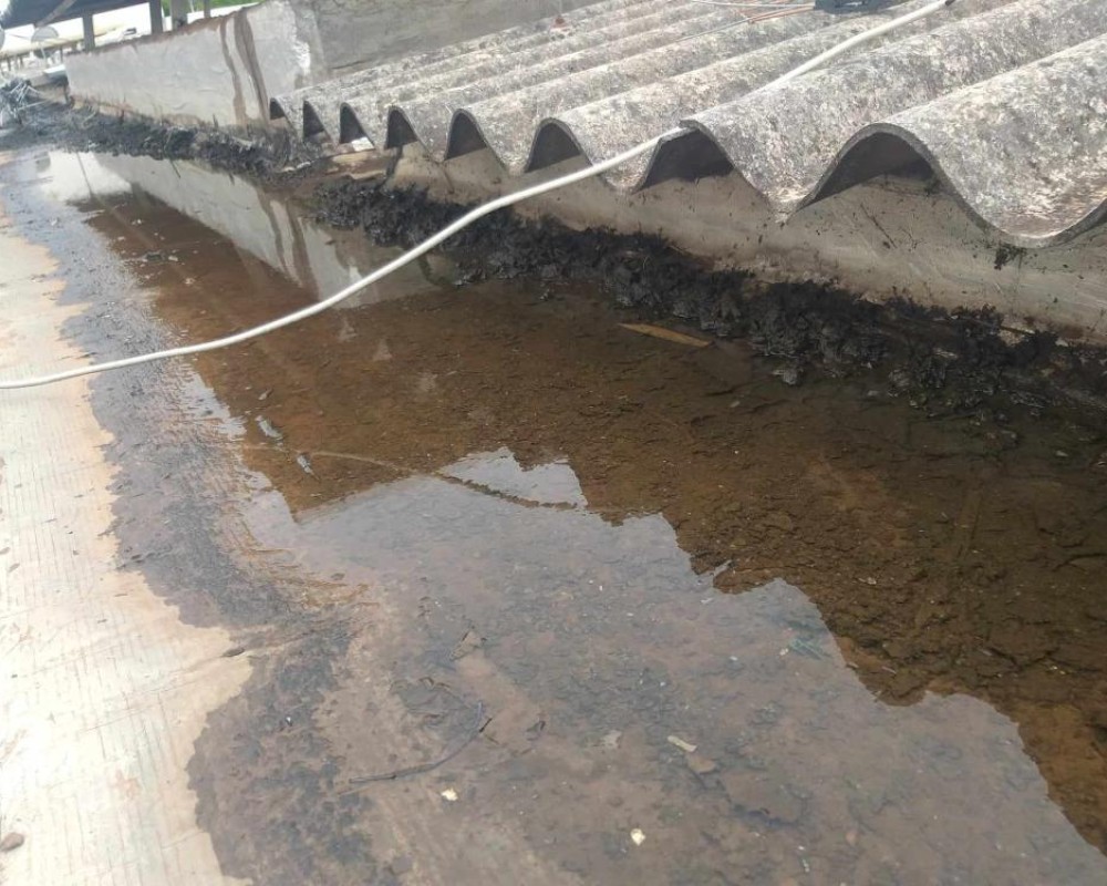 Imagem 122 da galeria Impermeabilização de calhas e telhados, elimina goteiras, calor  e vazamentos.