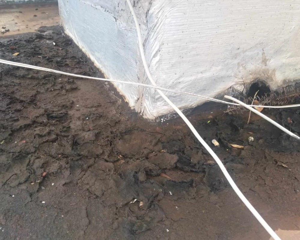 Imagem 102 da galeria Impermeabilização de calhas e telhados, elimina goteiras, calor  e vazamentos.