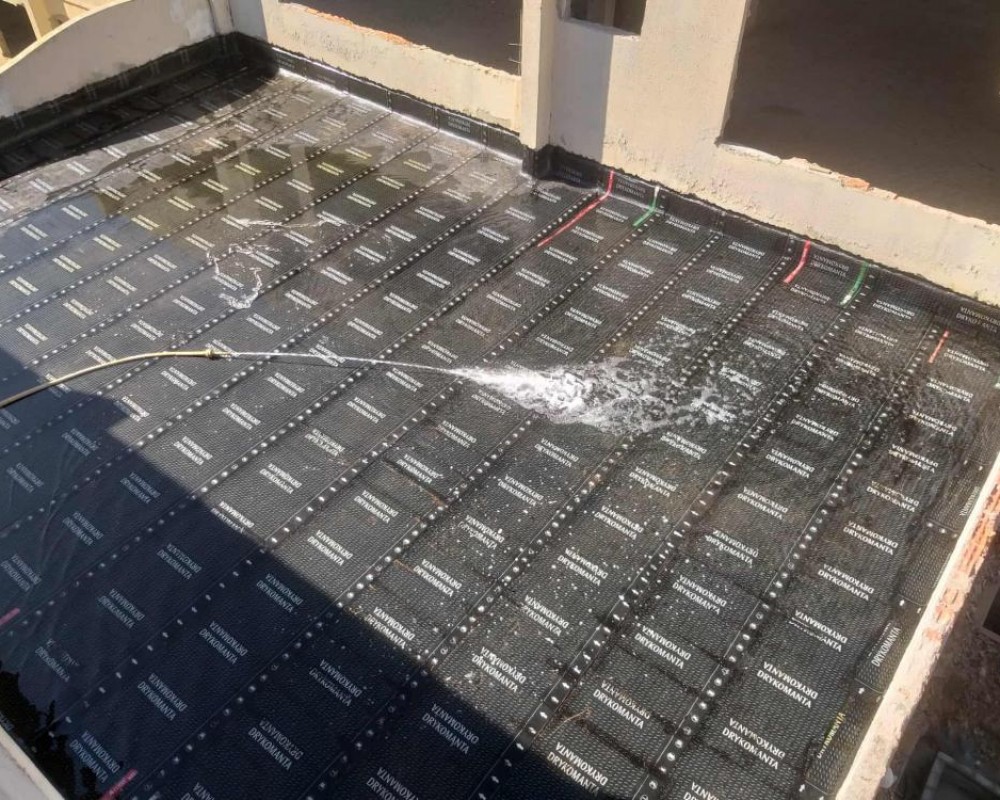 Imagem 34 da galeria Impermeabilização de laje com manta asfáltica 4mm,  prime base água e gás glp.  a