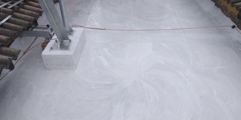 Impermeabilização de Laje com Borracha  Liquida Branca Térmica. Impermeabilização de Laje com Borracha  Liquida Branca Térmica.