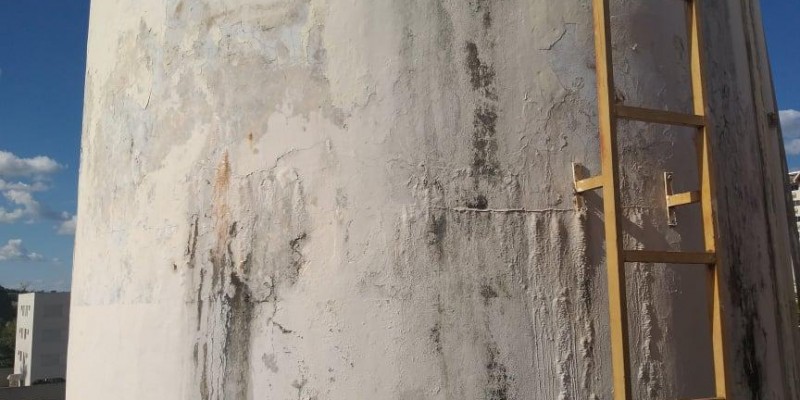 Impermeabilização. Recuperação de Caixas D'Água e Reservatórios. Mão de obra especializada é a solução. Impermeabilização. Recuperação de Caixas D'Água e Reservatórios. Mão de obra especializada é a solução.