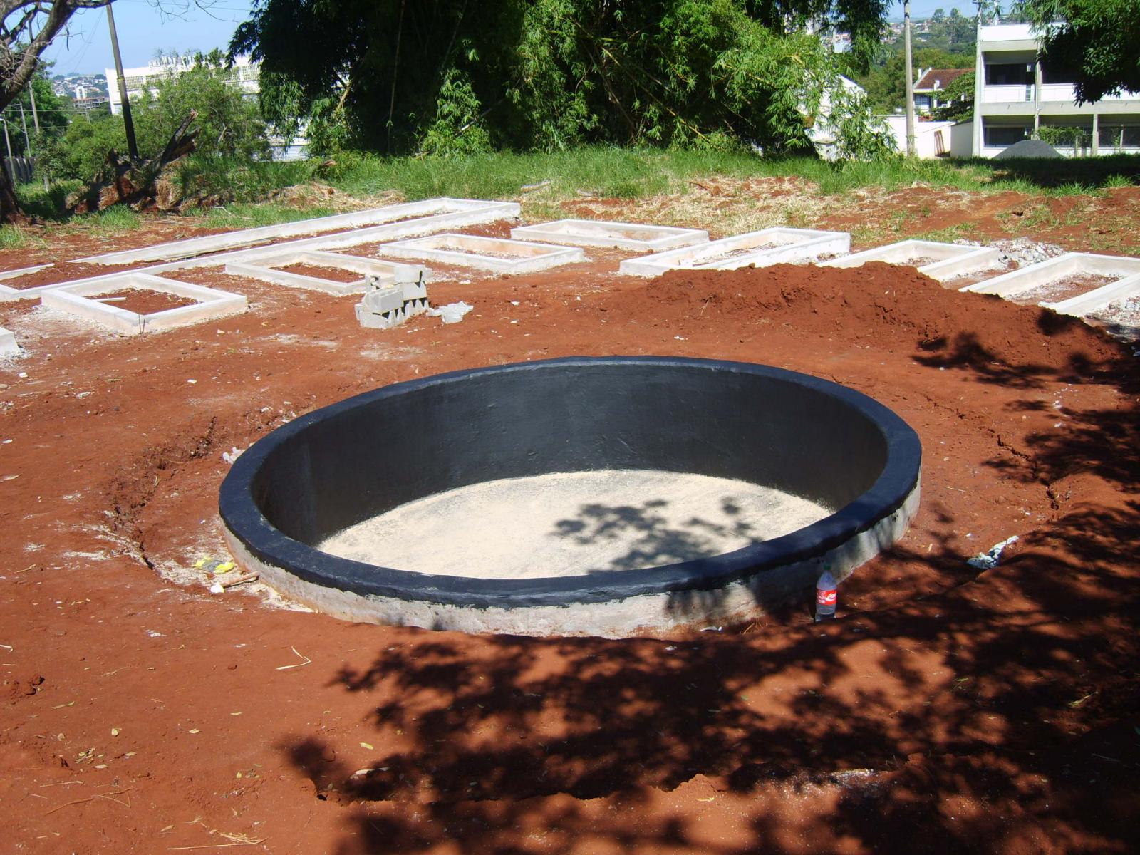 Impermeabilização de tanque.