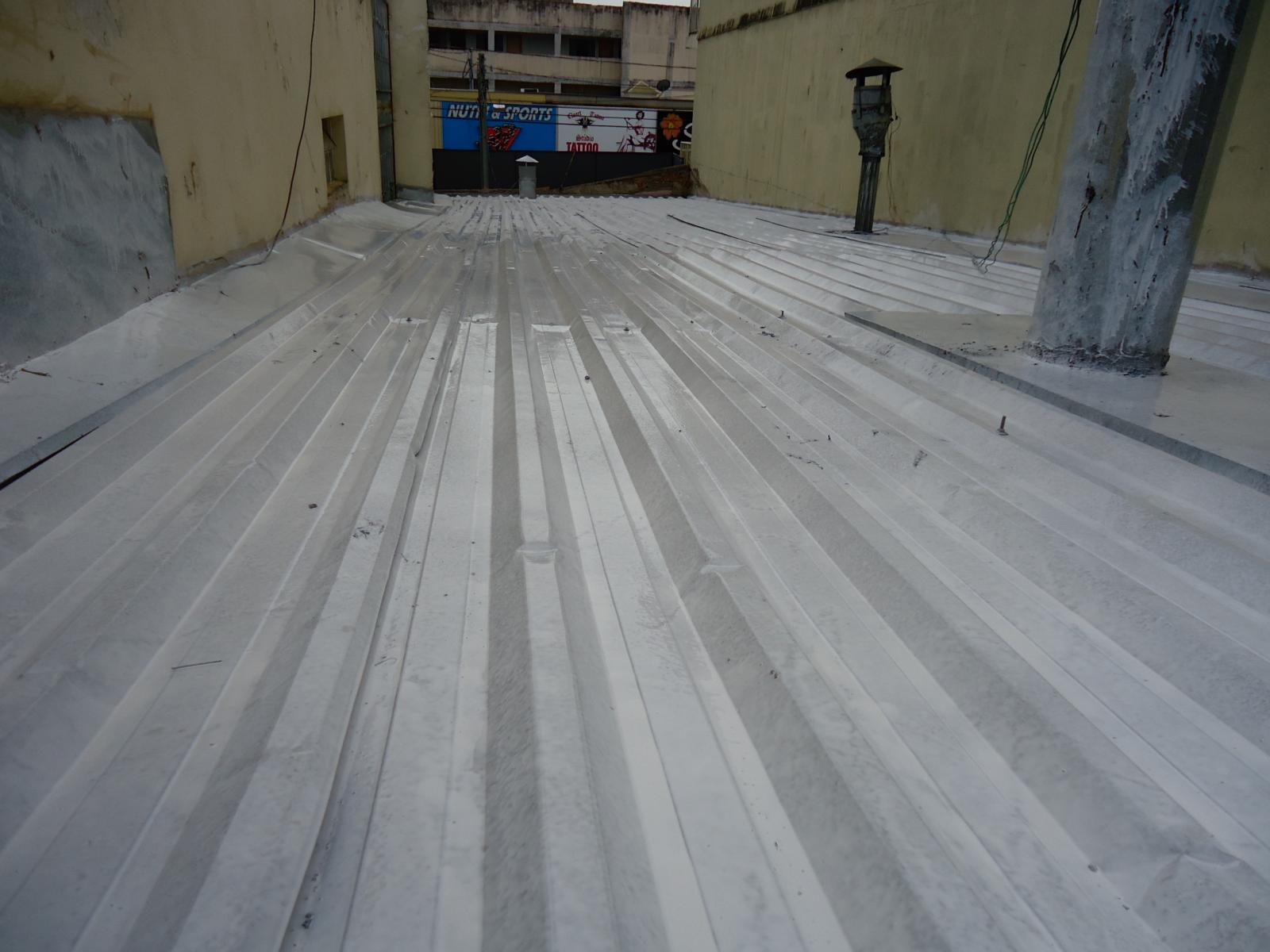 isolamento térmico de telhado.