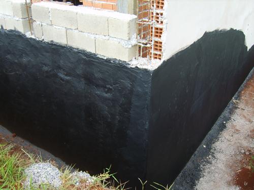 impermeabilização de muro de arrimo.
