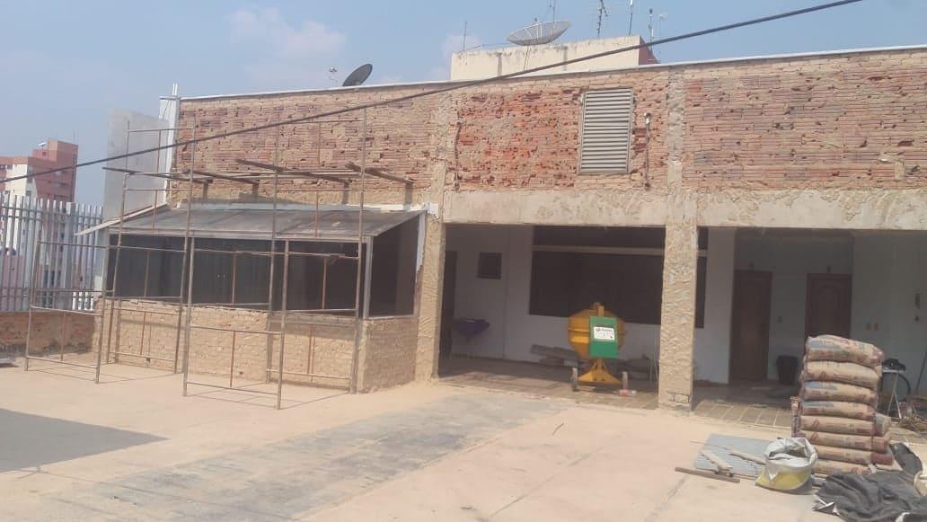 construtor empreiteiro construção  reforma pedreiro pintor serralheiro.