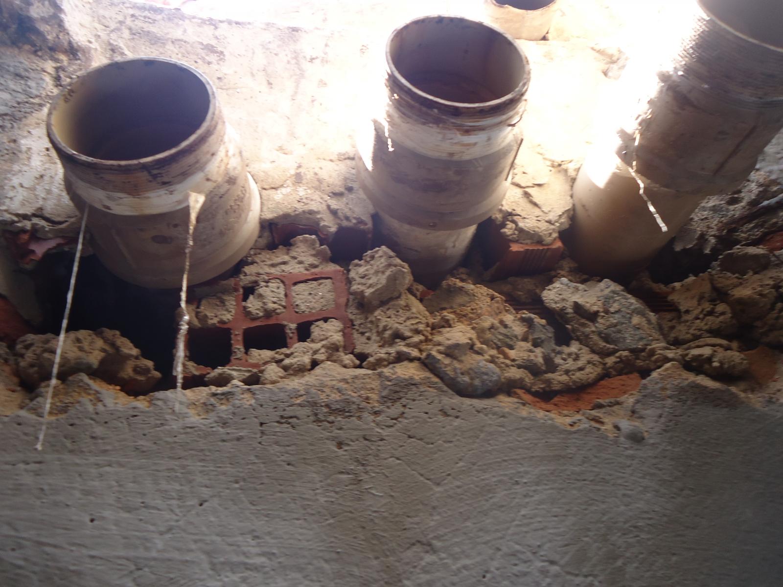 tratamento de ralos e condutores.