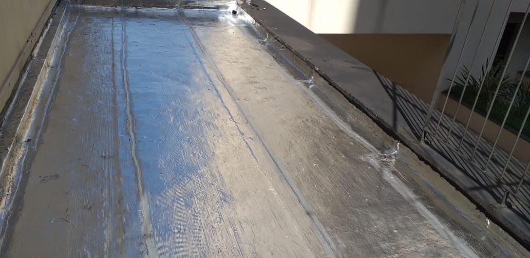 Impermeabilização de laje com manta aluminizada 3 e 4mm.