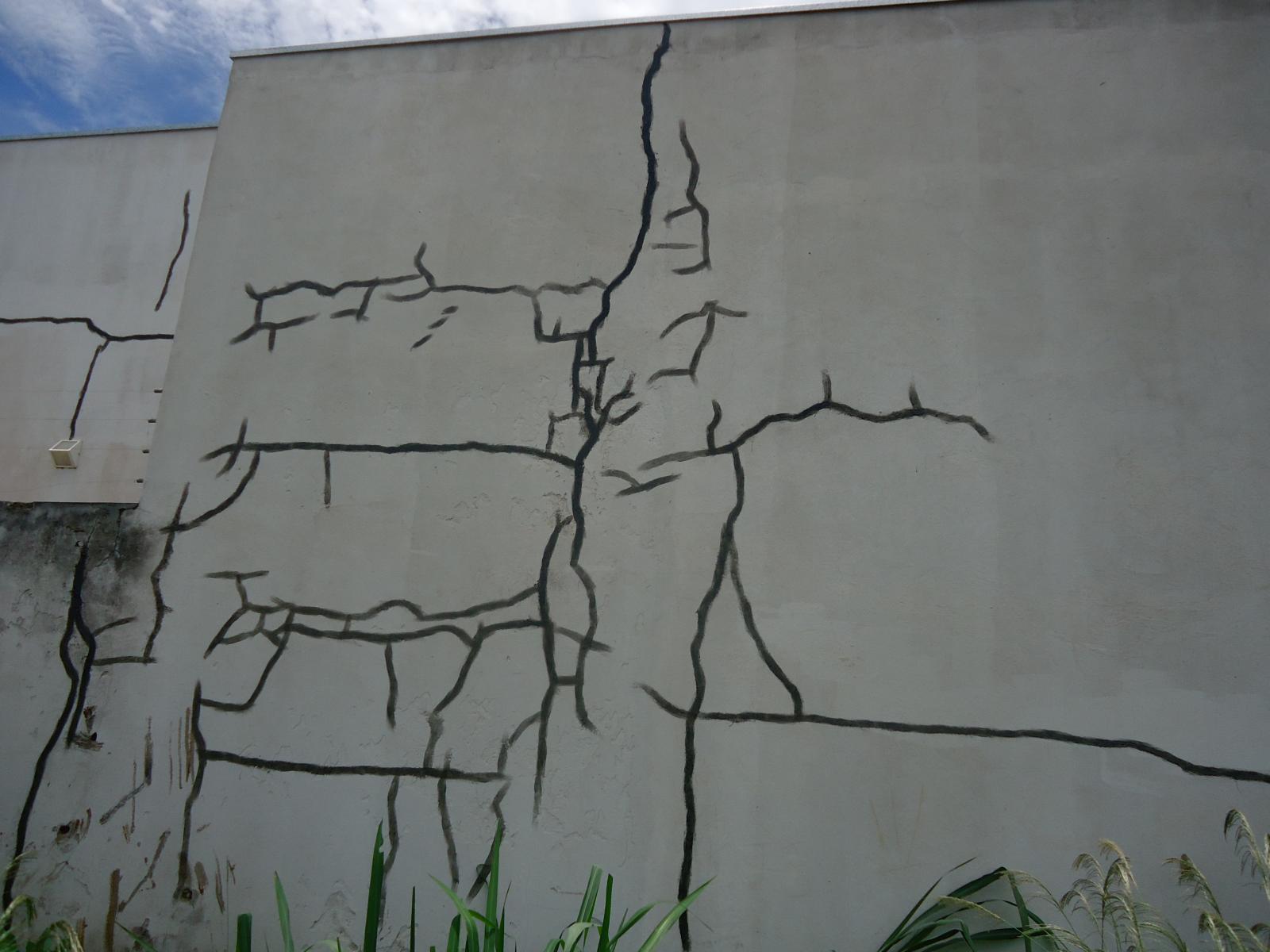 Impermeabilização e pintura de parede.