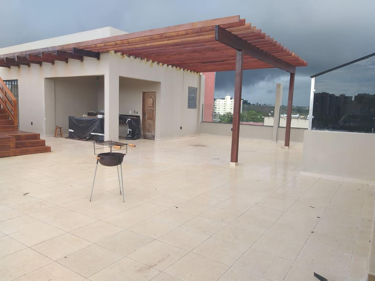 construtor, pedreiro e pintor.