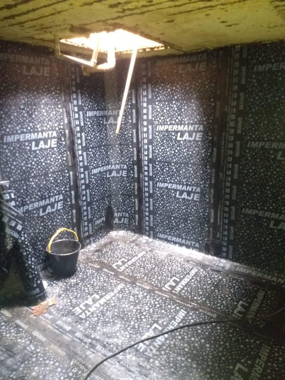 Impermeabilização e Restauração de  Caixas  D'Água e Reservatórios.