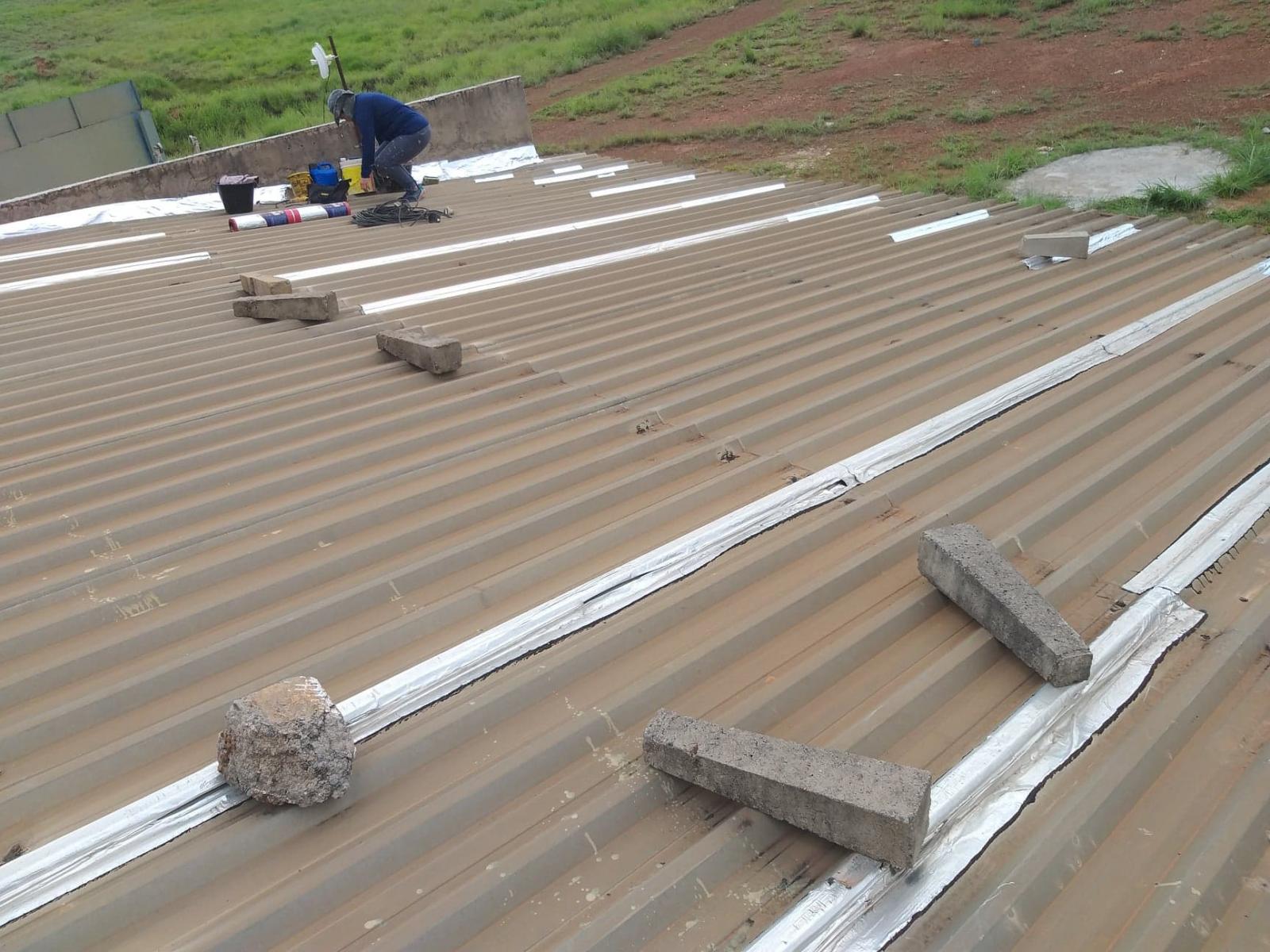 Impermeabilização e Isolamento Térmico para telhados e Coberturas.