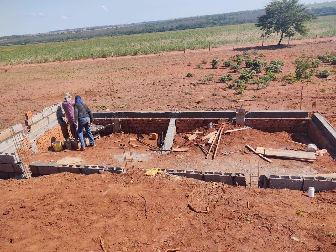 Impermeabilização de Piscinas. caixas d'água, reservatórios e lajes.