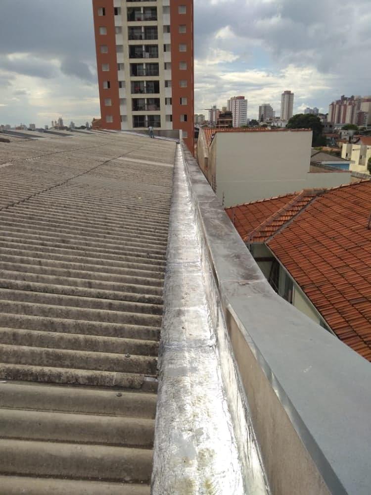 Impermeabilização de Calhas e telhados, comerciais e industriais.
