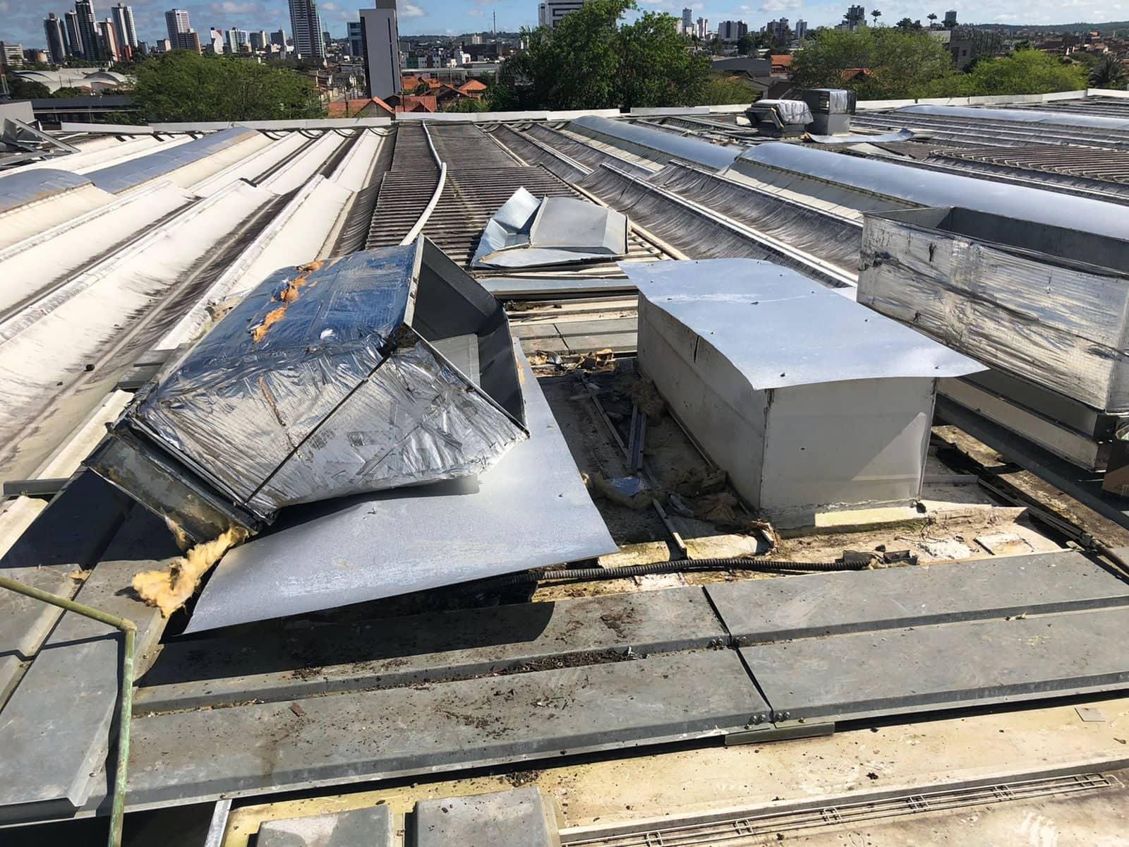 Impermeabilização e isolamento térmico, para telhados e coberturas.