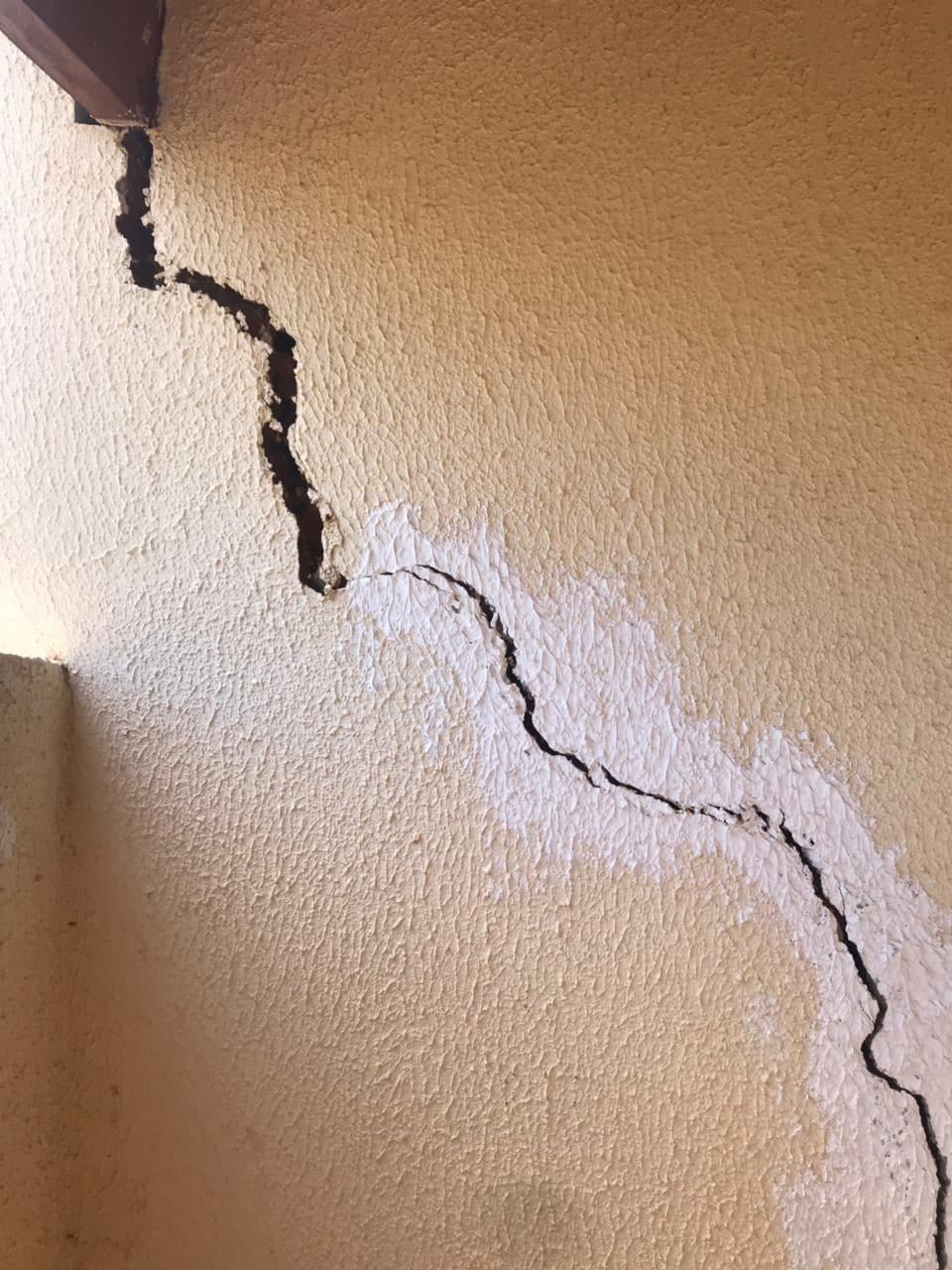  Tratamento de trincas e dilatações.