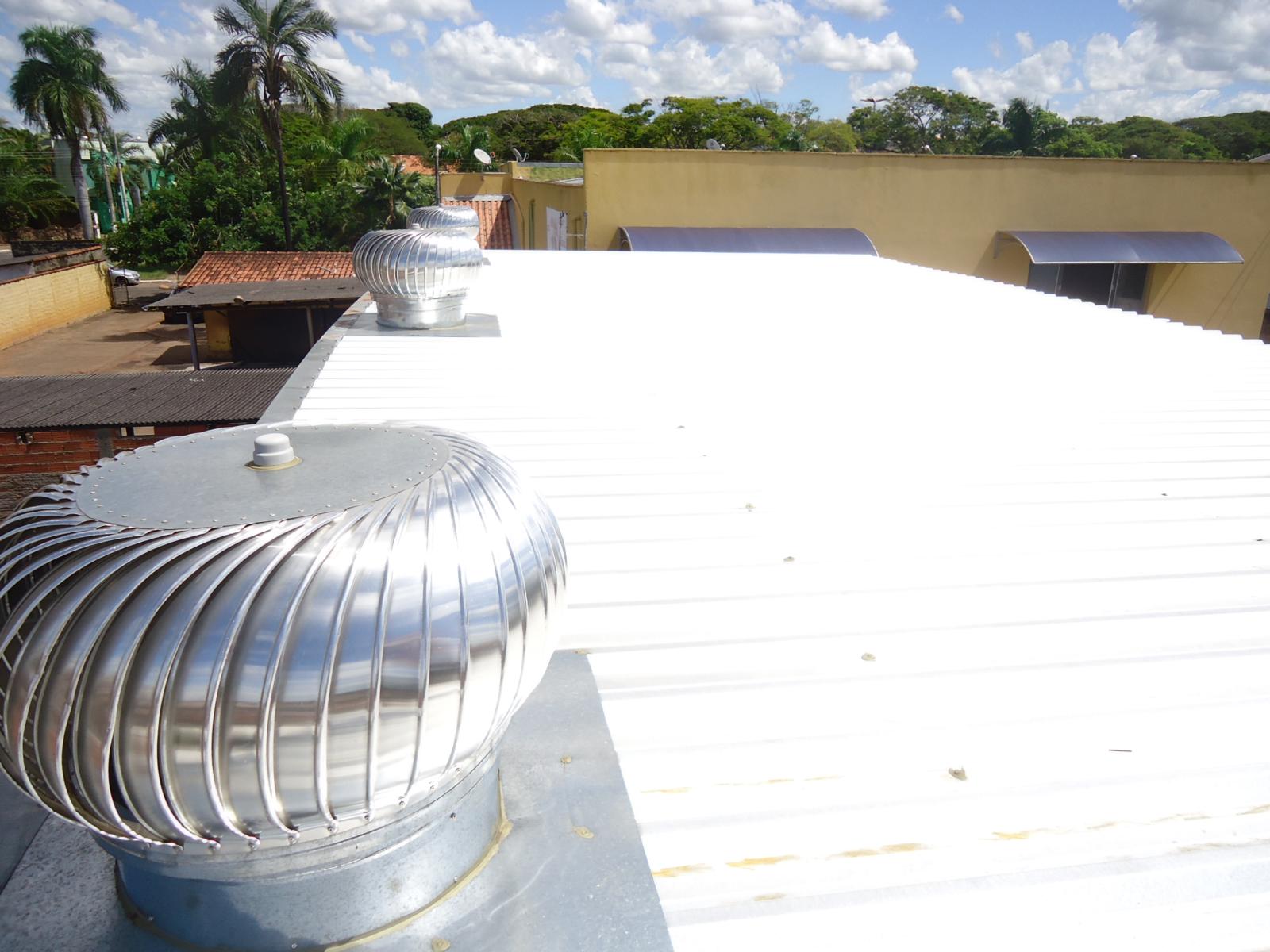 Impermeabilização e isolamento térmico, para telhados e coberturas.