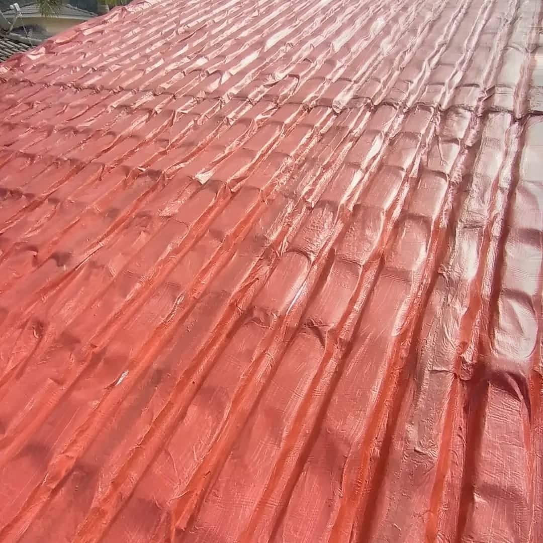 Impermeabilização e isolamento térmico, para telhados e coberturas.